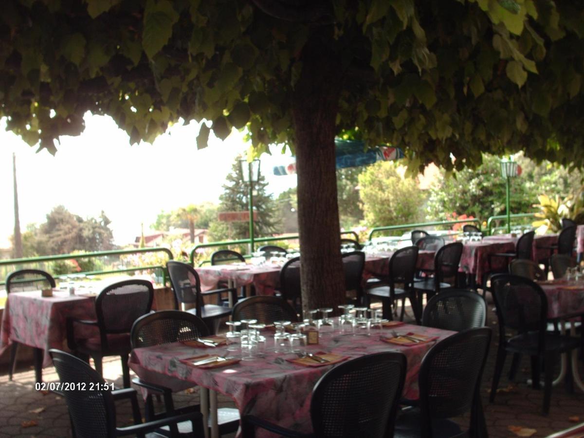Hotel La Capannina Massino Visconti Екстер'єр фото