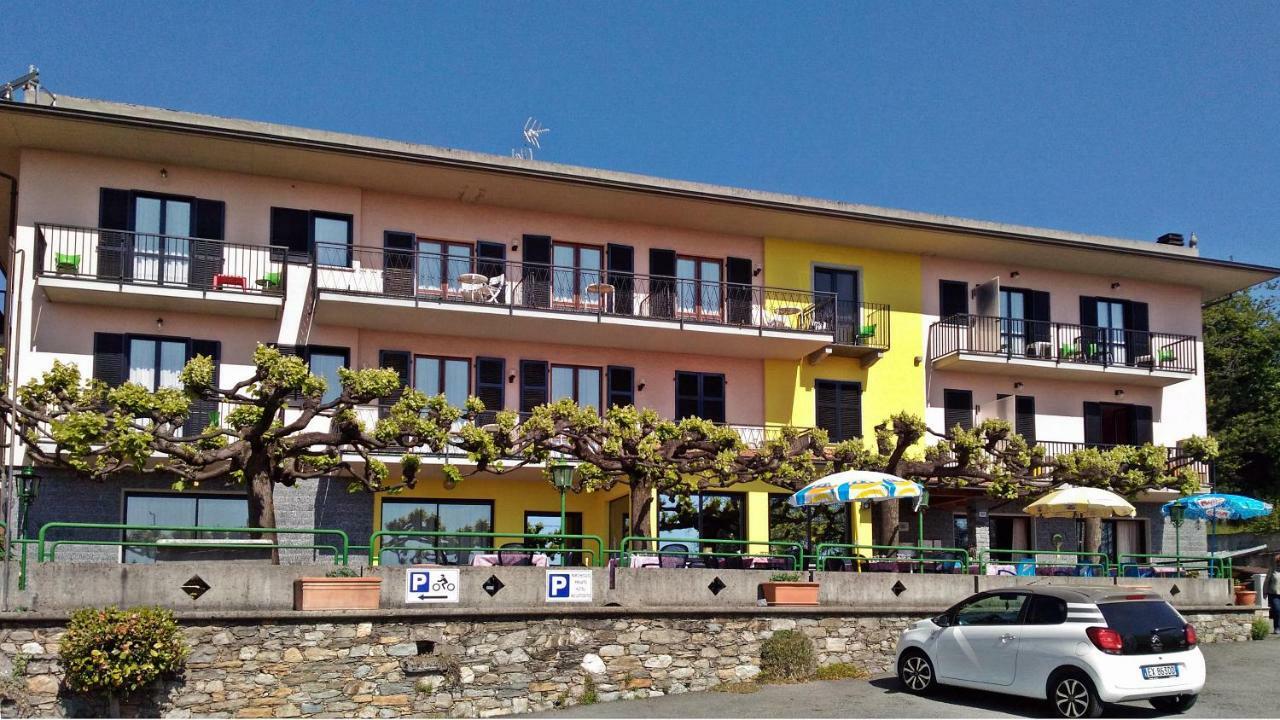 Hotel La Capannina Massino Visconti Екстер'єр фото