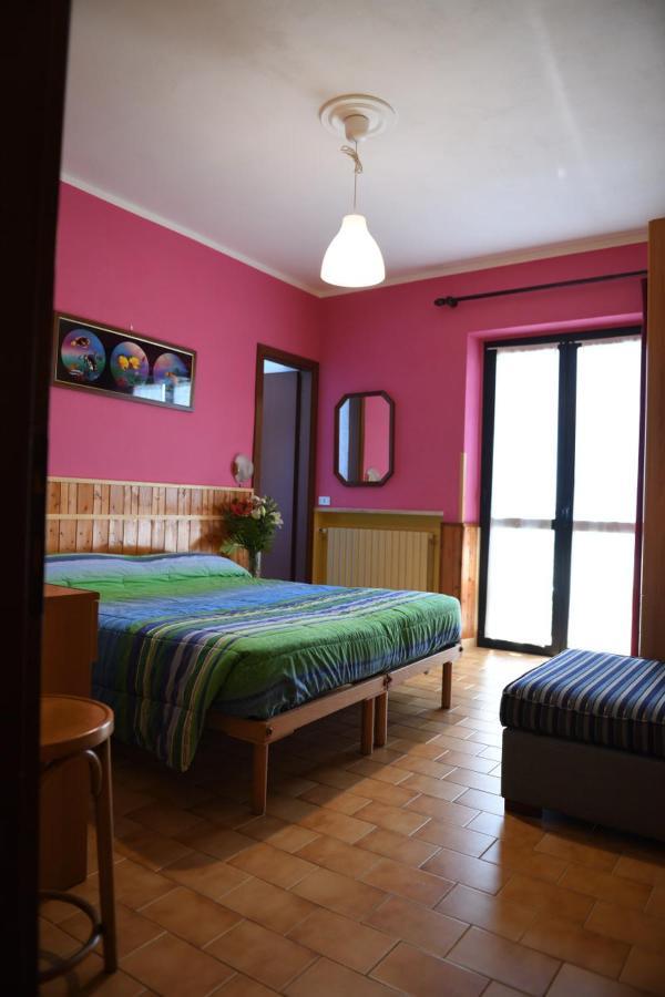 Hotel La Capannina Massino Visconti Екстер'єр фото
